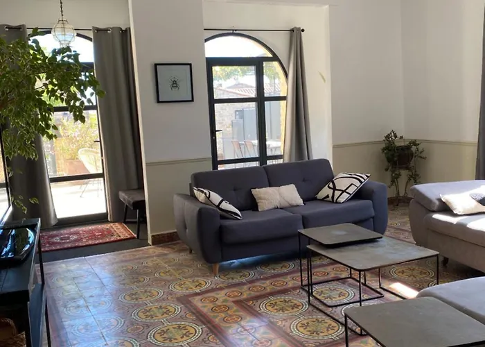 Tatil Evi La Maison Du Pape Monteils (Gard)