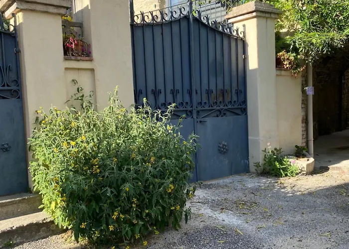 La Maison Du Pape Tatil Evi